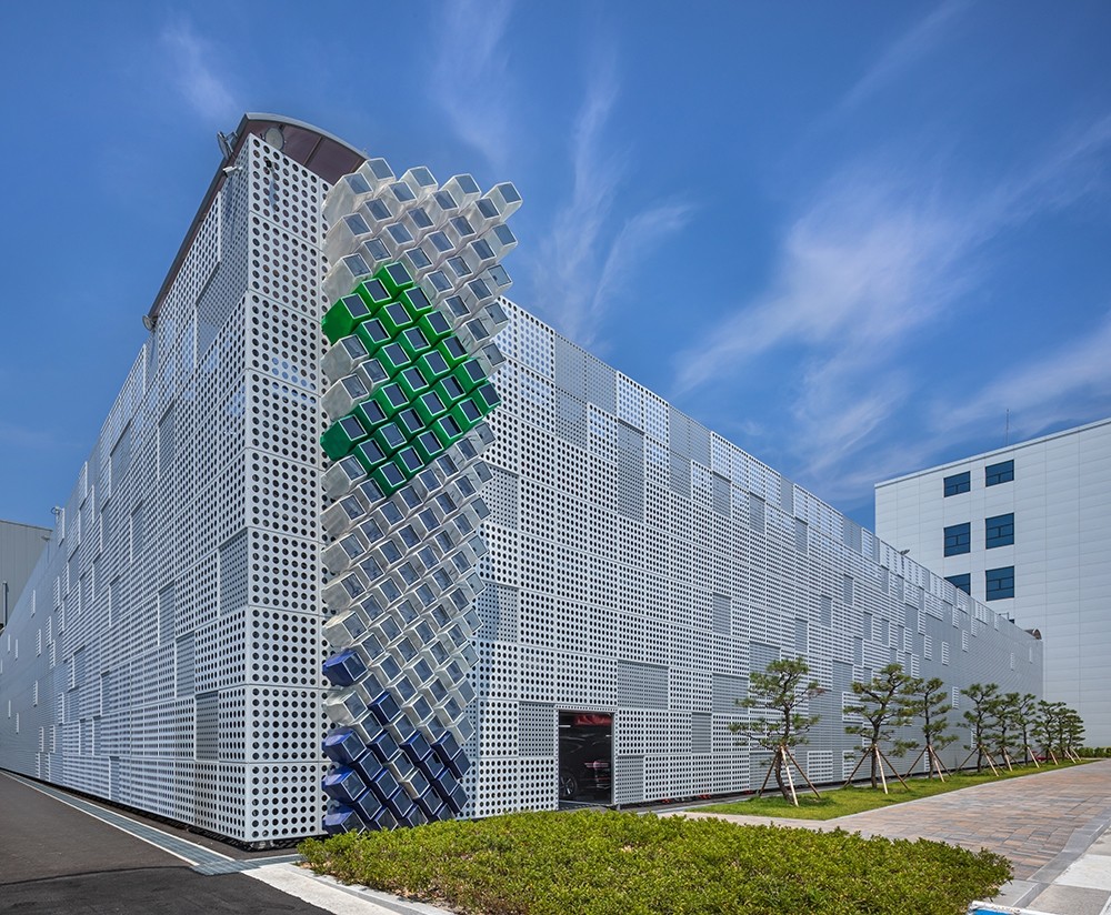 Beom Kwan Kim // VINE. Photo by yoon_joonhwan.